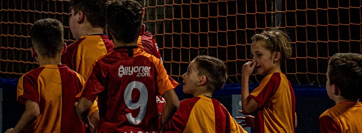 Mannschaftstraining| Coach Tarik Baydemir @ GALATASARAY OFFIZIELLE FUSSBALLSCHULE - DORTMUND/ CASTROP-RAUXEL©